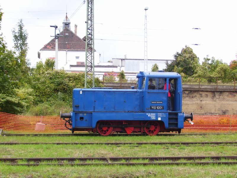 V 15 1001 des VMD stand am 03.10.08 im ehemaligen BW Dresden Altstadt f�r F�hrestandsmitfahrten zur Verf�gung.