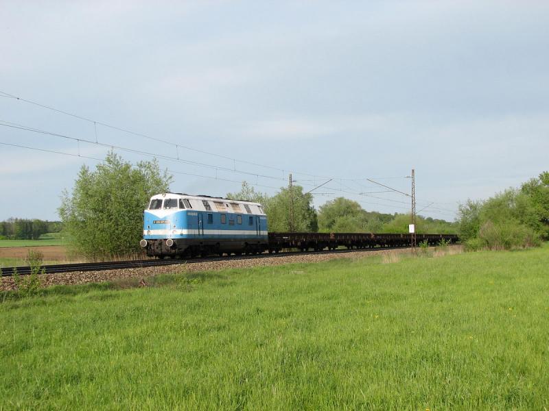 V 180-SP-020, ex 228 203 bei Mammendorf (15.05.2006)