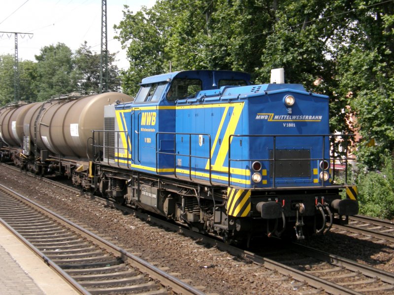 V 1801 der Mittelweserbahn durchfhrt Kln Sd in Richtung Eifeltor am 14.07.2008.