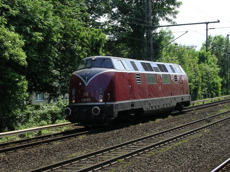 V 200 017 (WLH)in BO-Hamme,Leerfahrt in Richtung Wanne Eickel.(13.05.2008) 