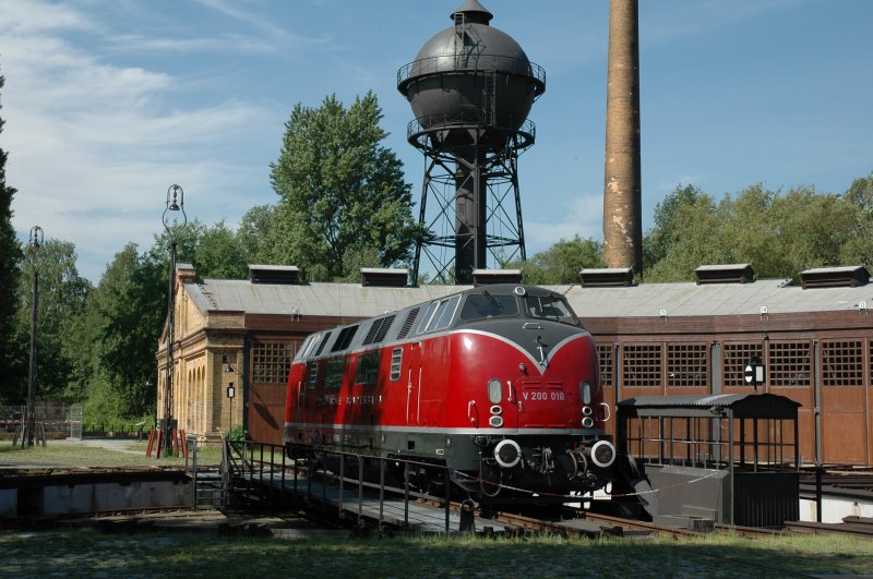 V 200 018 im Museum fr Verkehr und Technik in Berlin, aufgenommen am 27.5.2005. 