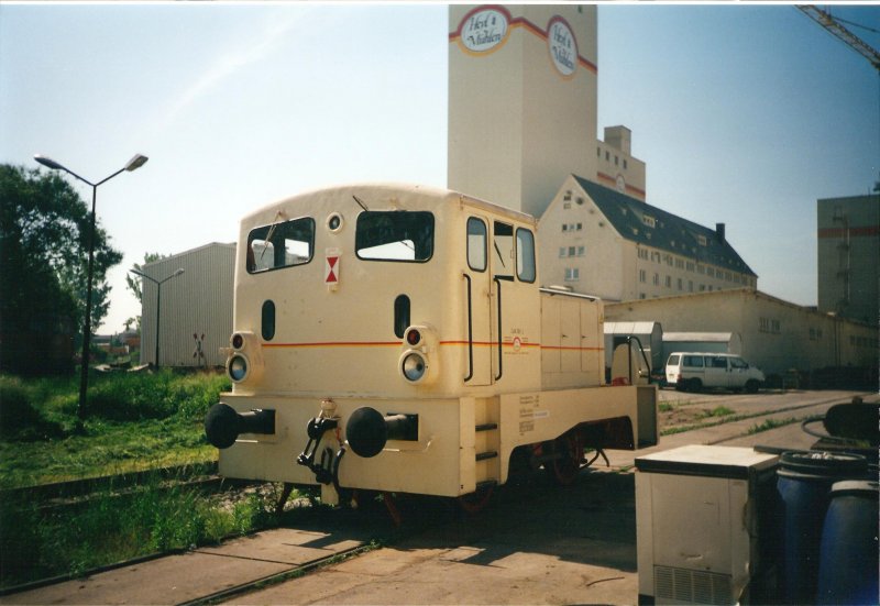V 22 der Heyl Mhle in Bad Langensalza. Nach der Betankung wartete sie auf die Wagen zum Entladen. Baujahr 1968