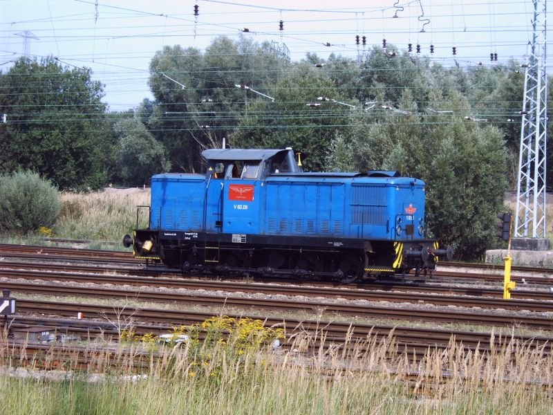 V 60.09 der PE Cargo beim Umsetzen in Rostock, H�he Stellwerk Petersdorfer Str., aufgenommen am 02.09.2006.