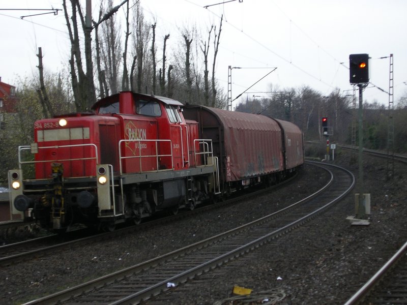 V 90 , BR 294 852-9 mit GZ von BO - Langendreer nach Wanne Eickel.(07.03.2008)
