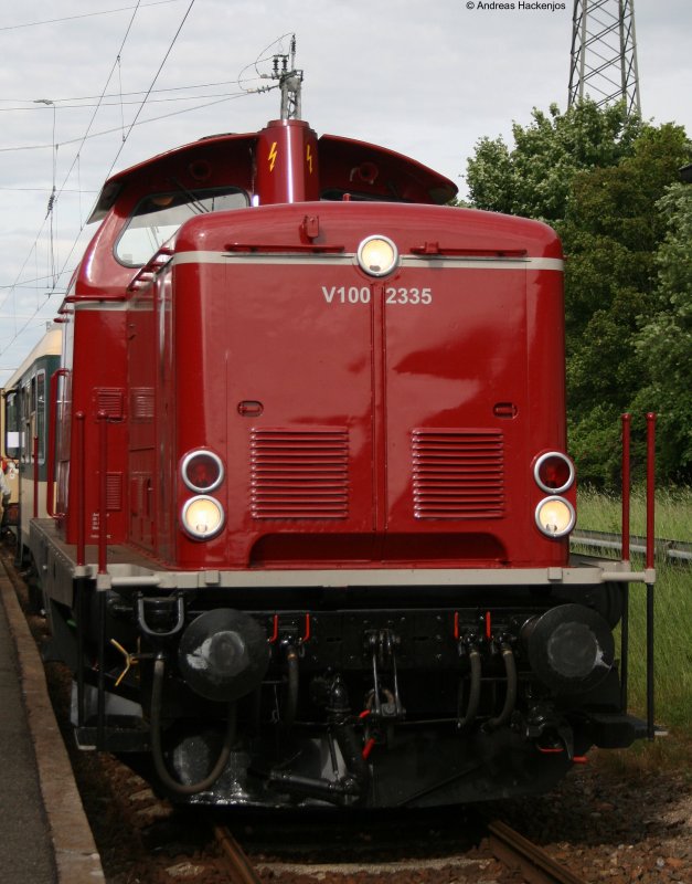 V100 2335 der Nesa in St.Georgen(Schwarzw) 19.6.08