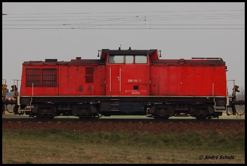 V100 exDR, 298 139-7, DB, 2007-04-05, bei Nudow