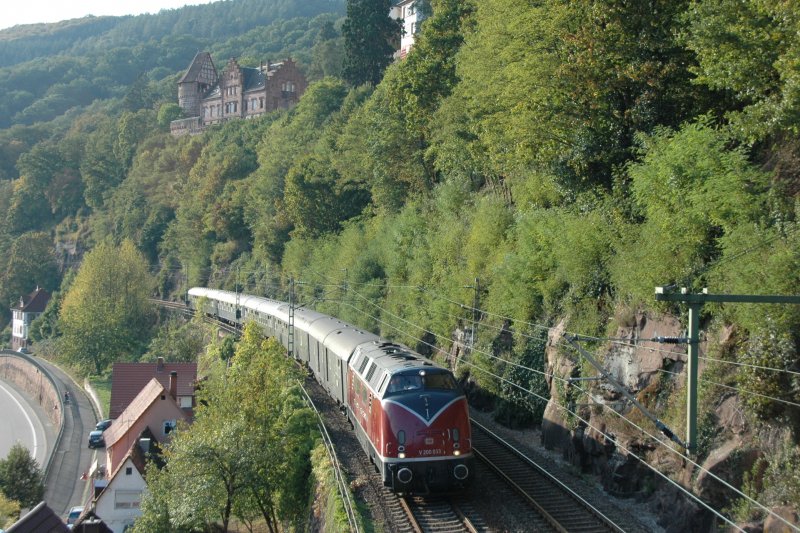 V200 033 bei Zwingenberg, 26.09.09