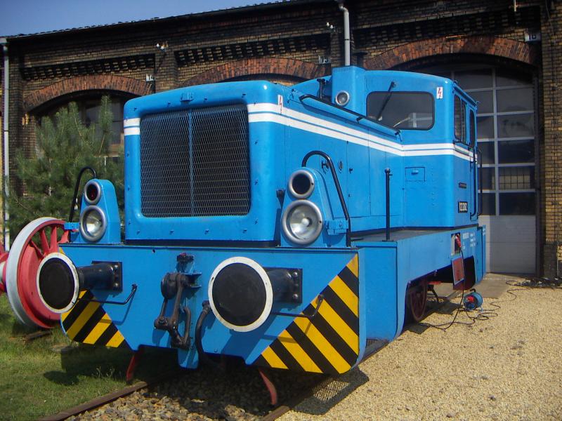 V22 208-2 auf dem Eisenbahnfest in Berlin Schneweide am 20.8.05