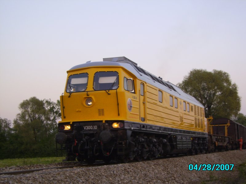 V300.10 im Einsatz bei Schotterreinigung in Senden(bei Ulm)