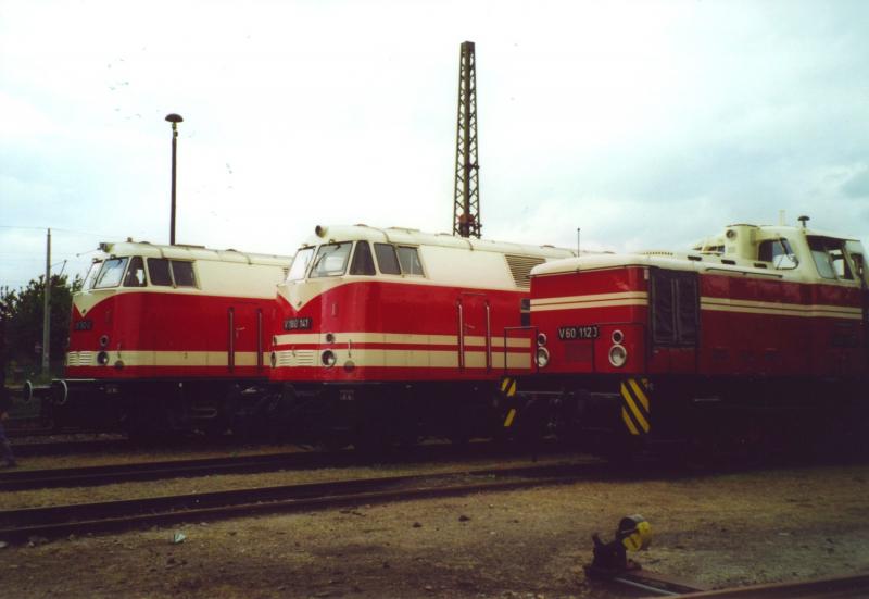 V60 1120, V180 141 und 118 782 Chemnitz Hilbersdorf 16.09.2000