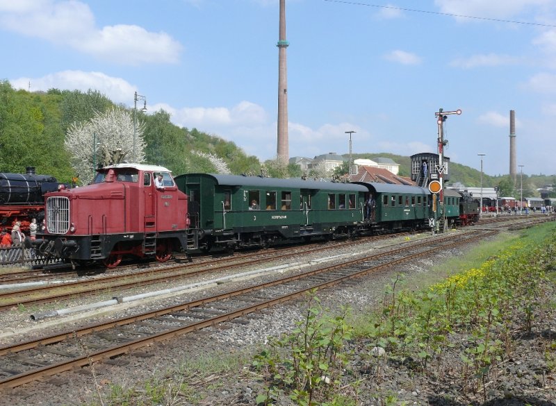 V9 der hespertalbahn in Bochum-Dahlhausen am 19.4.2009