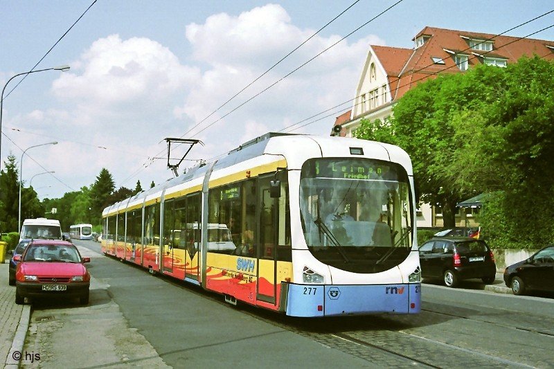 Variobahn 277 auf der Rohrbacher Strae (6. Juli 2006).