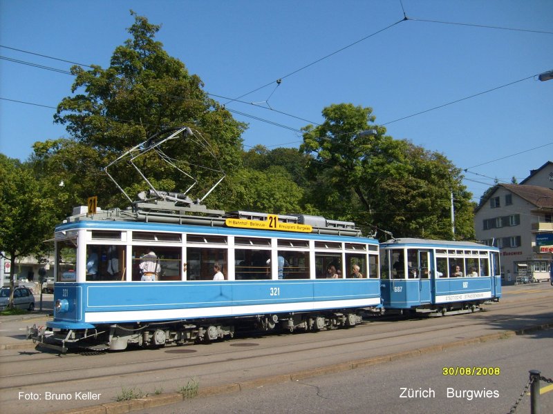 VBZ / TMZ, Ce 4/4 Nr. 321 (1930) mit Anhnger 687 in der Burgwies am 30.8.2008
