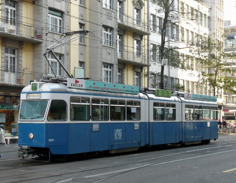 VBZ - Tram Be 4/6  1627 unterwegs auf dr Linie 8 am 29.11.2008