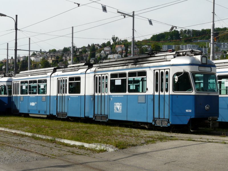VBZ - Tram Be 4/6 1632 abgestellt im Tram Depotareal beim Escher-Wyss Platz am 06.05.2009