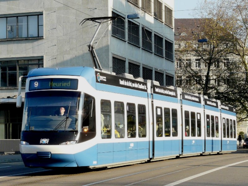 VBZ - Tram Be 5/6  3023 unterwegs auf dr Linie 9 am 29.11.2008