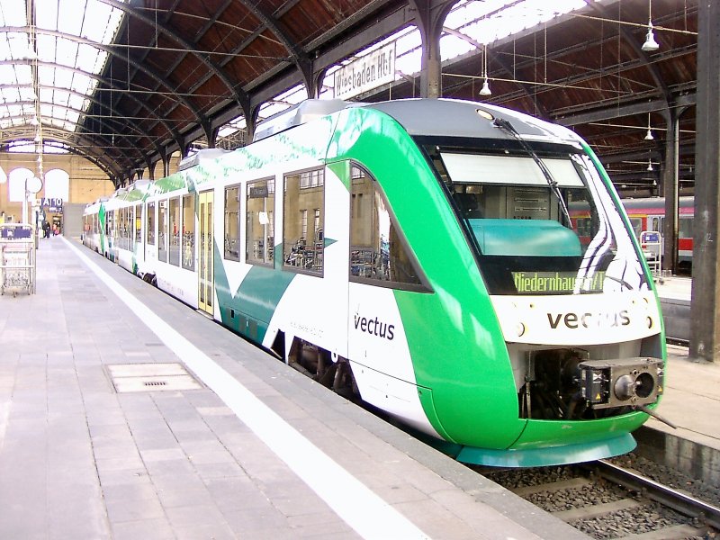 Vectus wartet in Wiesbaden am 05.03.08 auf die Abfahrt nach Niedernhausen