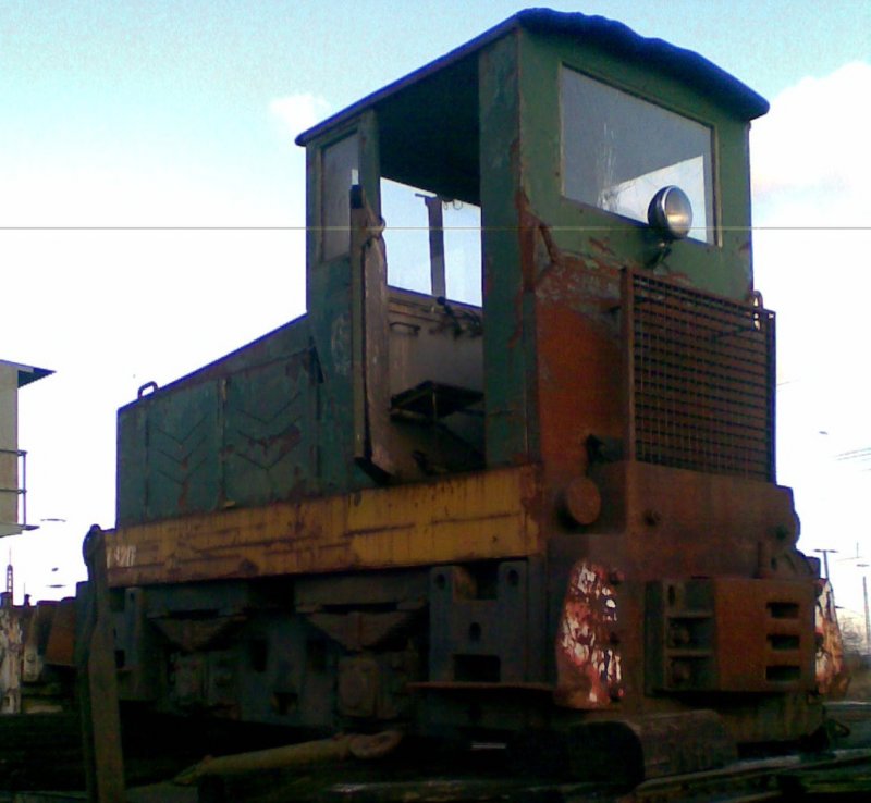 Vielleicht kann hier jemand etwas hilfreiches erkennen, was zur Identifizierung hilft. Auf jeden Fall Schmalspur, aber welche genau...?