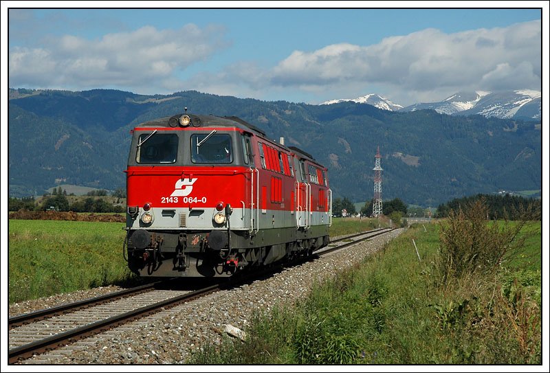 Vor Weikirchen kam uns am 19.3.2007 2143 064 und 044 als Lokzug entgegen.