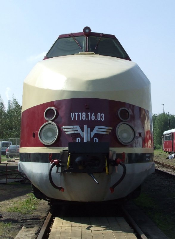 Vorderanscht des Triebkopfes des VT 18.16.03