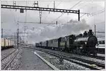 Dampfextrazug nach Disentis mit der G 4/5 107  Albula  bei der Abfahrt in Chur. (05.03.2017)