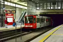 2230 als umgeleitete Linie 16 an der Haltestelle Bonner Wall am 26.02.2017.