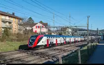 Eine knappe halbe Stunde nach der Doppeltraktion aus den RABe 502 208 und 206 kam am 10. März 2017 in Winterthur aus einer anderen Richtung auch noch der RABe 502 203 angefahren, ebenfalls eine IR200-Version des Twindexx. 