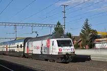 Re 460 086-2, mit der TGV Lyria Werbung, durchfährt den Bahnhof Rothrist. Die Aufnahme stammt vom 11.03.2017.