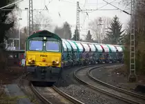 Die Class 66 PB04 von B-Logistics kommt aus Richtung Mönchengladbach-Hbf,Rheydt-Hbf,Wickrath,Beckrath,Herrath mit einem Kalkleerzug aus Oberhausen-West(D) nach Hermalle-Huy(B) und fährt durch Erkelenz in Richtung Baal,Hückelhoven-Baal,Brachelen,Lindern,Süggerrath,Geilenkirchen,Frelenberg,Übach-Palenberg,Rimburg,Finkenrath,Hofstadt,Herzogenrath,Kohlscheid,Richterich,Laurensberg,Aachen-West. 
Aufgenommen vom Bahnsteig 1 in Erkelenz.
Bei Sonne und Wolken am Nachmittag vom 6.3.2017.