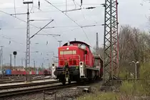 98 80 3294 667-1 D-DB mit einen gemischten GZ in Wanne-West. 29.03.2017 