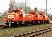 Am 29.03.2017 die 1002 018-2 und die 1002 014-1 und die 1002 017-4 von der DAL Deutsche Anlagen-Leasing GmbH & Co. KG, Mainz (ALS) in Stendal . 