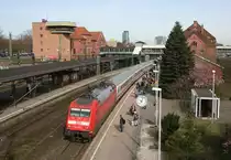 101 079 mit IC 2313 (Hamburg-Altona–K�ln Hbf) am 25.03.2017 in Hamburg-Harburg