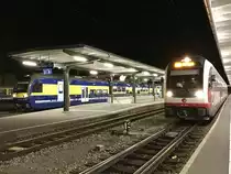 Zwei sehr änliche Stadler Fahrzeuge treffen sich am 29.3.17 in Interlaken Ost.
Der ABDeh 8/8 323 der BOB nach Grindelwald und der ABeh 161 014 der ZB nach Meiringen.