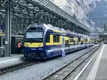 ABDeh 8/8 324 der BOB am 9.4.17 im Bhf Lauterbrunnen.