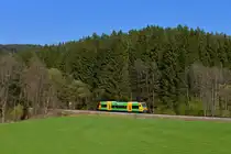 650 076 als WBA4 nach Gotteszell am 09.04.2017 bei Patersdorf. 