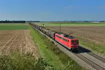 151 036 mit einem Güterzug am 11.09.2015 bei Stephansposching. 