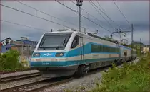 SŽ 310-006 fährt durch Maribor-Tabor Richtung Ljubljana. /19.4.2017