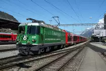 RhB Lok Ge4/4 II Nr.621 mit einem Gliederzug abfahrbereit am 21.04.17 in Landquart
