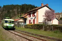 Auf der 43 km langen Fahrt vom Ambert nach La Chaise-Dieu hat X 4208 der Agrivap inzwischen 27 km zurückgelegt und den 813 m hoch gelegenen Bahnhof Saint Sauveur la Sagne erreicht. Im Bahnhofsgebäude ist heute das Rathaus untergebracht.