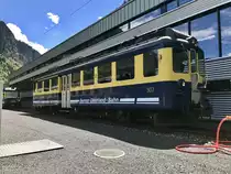 ABeh 4/4 I 307  Wilderswil  der ohne Wappen am 13.5.17 hinter der Werkstätte Zweilütschinen abgestellt ist.
Vom Weg aus der um die Werkstatt führt fotografiert.