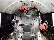 Im Führerstand der Dampflokomotive Ty43 (BR42) im Eisenbahnmuseum Warschau (August 2011)