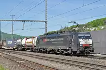 Lok 189 107-6 durchfährt den Bahnhof Gelterkinden. Die Aufnahme stammt vom 16.05.207.