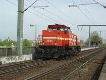 Lok DE 84 der HGK (H�fen und G�terverkehr K�ln). Aufgenommen am 21.4.2007 auf der S�dbr�cke in K�ln.