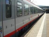 EC 115 von Dortmund Hbf nach Klagenfurt mit �BB-Wagen. Aufgenommen am 03.05.07