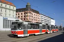 Tschechien / Straßenbahn (Tram) Brno / Brünn: Tatra KT8D5.RN2 - Wagen 1704 von Dopravní podnik města Brna a.s. (DPMB), aufgenommen im März 2017 am Hauptbahnhof der tschechischen Stadt Brünn.