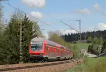 RE 4720 (Konstanz-Karlsruhe Hbf) mit Schublok 146 111-0 bei St.Georgen 15.5.17