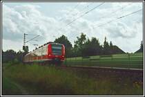 425 066 und ein weiterer 425er fahren als RB42  Haard-Bahn  von Essen �ber Recklinghausen nach M�nster (Westf). Aufgenommen bei Haltern am See.