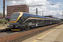 LEO-Express 480 002 verläßt am 7.06.2017 den Bahnhof Pardubice.