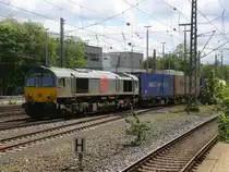 Die Class 66 DE6309 von DLC Railways kommt aus Richtung Montzen/Belgien mit einem Containerzug aus Zeebrugge-Ramskapelle(B) nach Milano(I) und fährt in Aachen-West ein. Aufgenommen an der Montzenroute am Gemmenicher-Weg. 
Bei Sonnenschein am Mittag vom 20.5.2017.