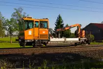 Ein Bahnfahrzeug fährt nach Hohenems aus Wolfurt kommend. 22.5.17